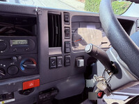 いすゞエルフパネルバン小型（2t・3t）[写真37]