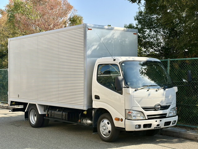日野デュトロアルミバン2013年(平成25年)TKG-XZC655M