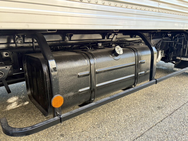 日野デュトロアルミバン小型（2t・3t）[写真27]