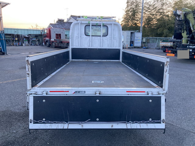 いすゞエルフ平ボディ小型（2t・3t）[写真12]