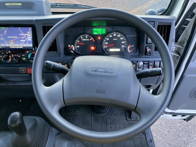 いすゞエルフ平ボディ小型（2t・3t）[写真31]