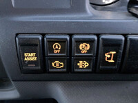 いすゞエルフ平ボディ小型（2t・3t）[写真38]