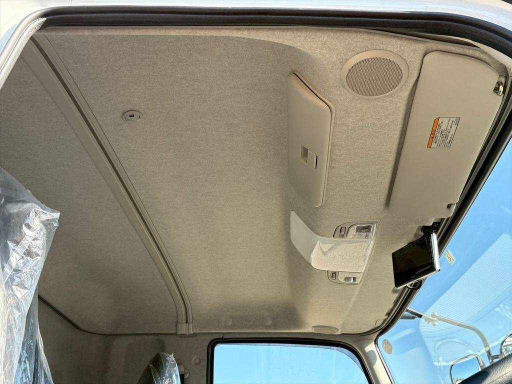 三菱ふそうファイター冷凍車（冷蔵車）中型（4t）[写真23]