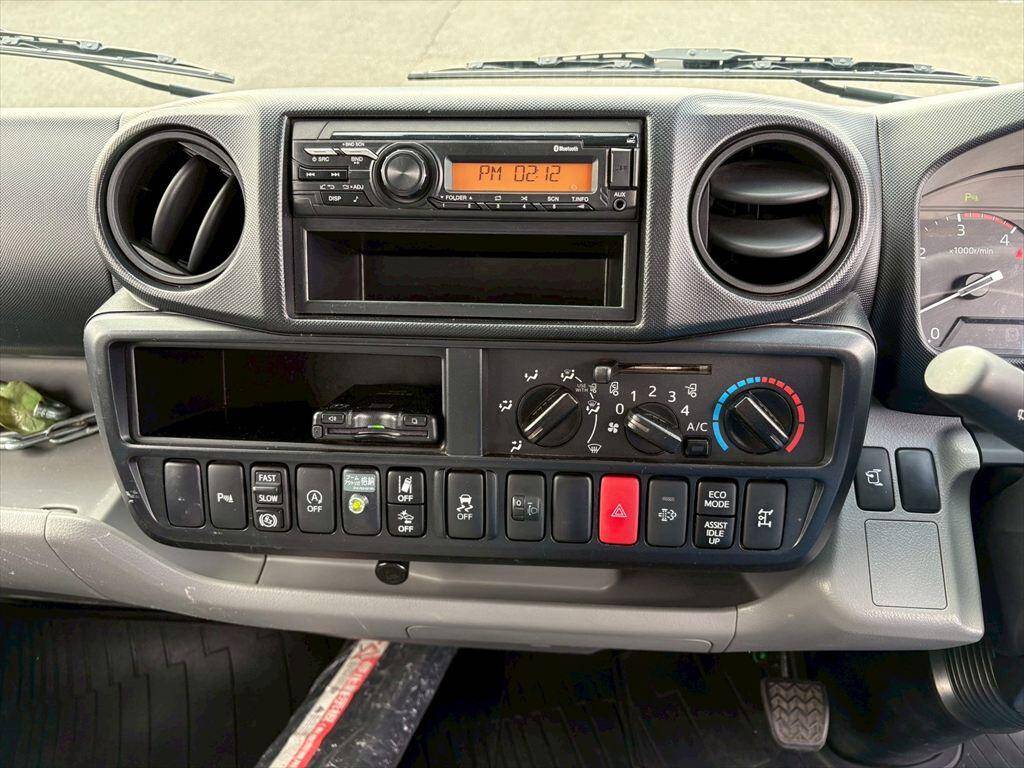 日野デュトロクレーン4段小型（2t・3t）[写真20]