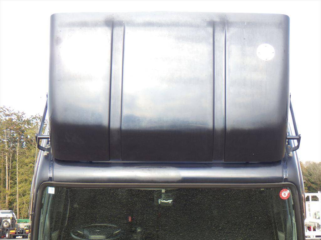 三菱ふそうキャンターアルミバン小型（2t・3t）[写真20]