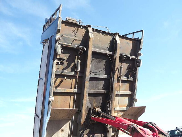 日野レンジャーダンプ増トン（6t・8t）[写真12]