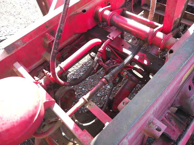 日野レンジャーダンプ増トン（6t・8t）[写真20]