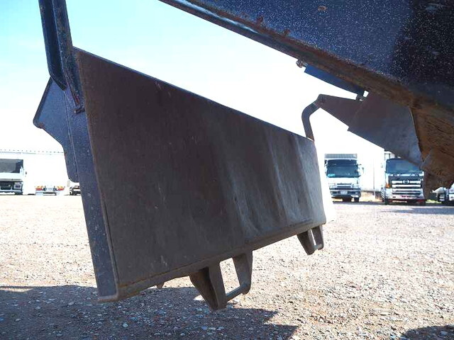 日野レンジャーダンプ増トン（6t・8t）[写真22]