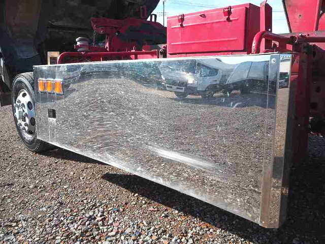 日野レンジャーダンプ増トン（6t・8t）[写真26]