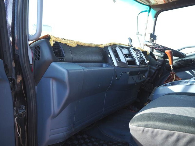 日野レンジャーダンプ増トン（6t・8t）[写真32]