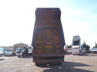 日野レンジャーダンプ増トン（6t・8t）[写真09]