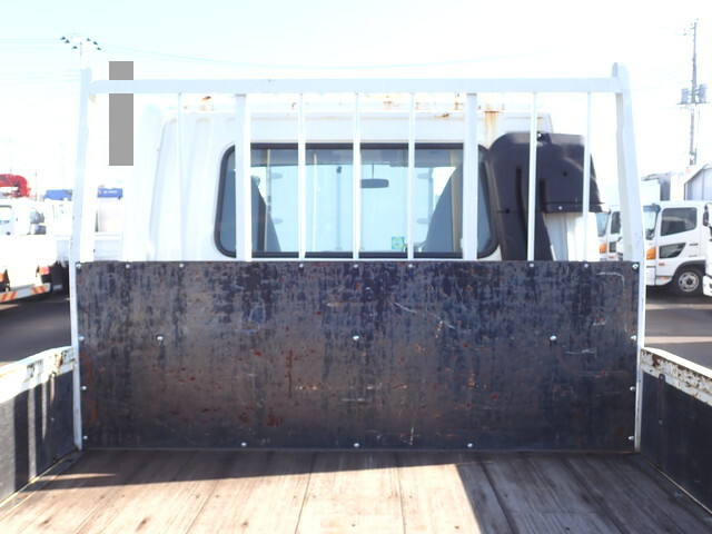 三菱ふそうファイター平ボディ中型（4t）[写真12]