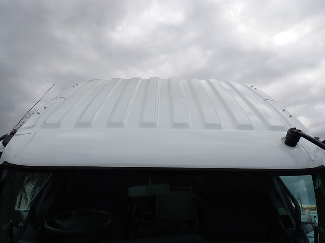 三菱ふそうファイター平ボディ中型（4t）[写真16]