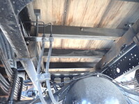 三菱ふそうファイター平ボディ中型（4t）[写真23]