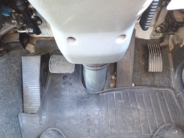 三菱ふそうファイター平ボディ中型（4t）[写真31]