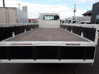 三菱ふそうファイター平ボディ中型（4t）[写真10]