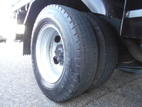 三菱ふそうキャンター平ボディ小型（2t・3t）[写真23]