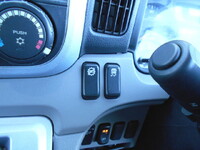 三菱ふそうキャンター平ボディ小型（2t・3t）[写真33]