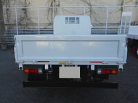 三菱ふそうキャンター平ボディ小型（2t・3t）[写真09]