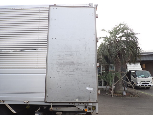 日野レンジャーアルミウイング中型（4t）[写真17]