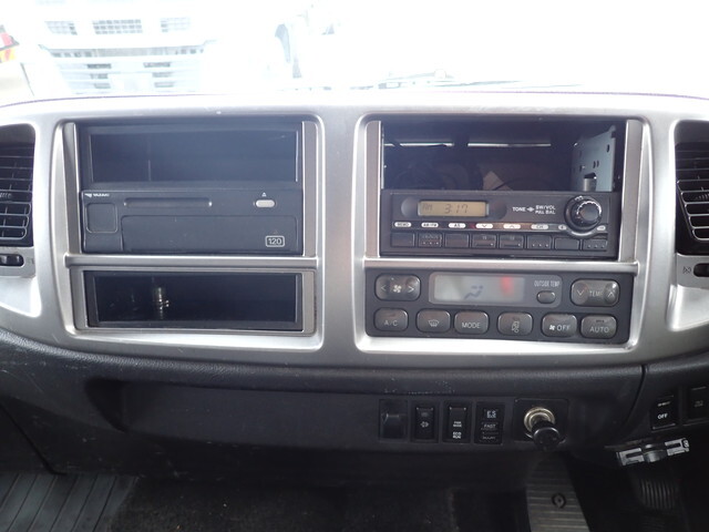 日野レンジャーアルミウイング中型（4t）[写真34]