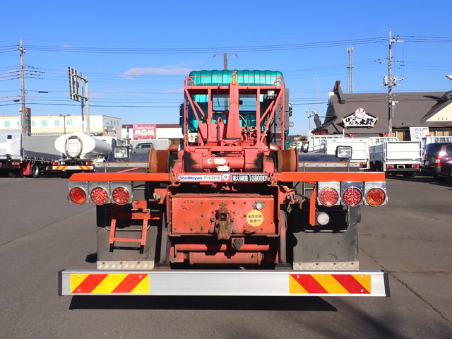 いすゞギガコンテナ専用車大型（10t）[写真07]