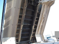 いすゞギガダンプ大型（10t）[写真14]