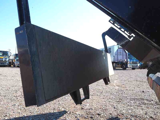 いすゞギガダンプ大型（10t）[写真18]