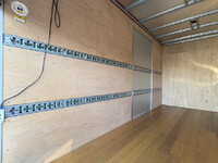 日野デュトロアルミバン小型（2t・3t）[写真13]