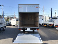 日野デュトロアルミバン小型（2t・3t）[写真10]