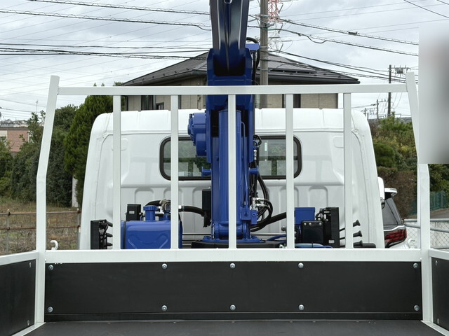 三菱ふそうキャンタークレーン4段小型（2t・3t）[写真13]
