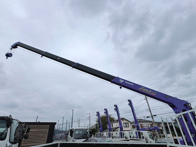 三菱ふそうキャンタークレーン4段小型（2t・3t）[写真15]