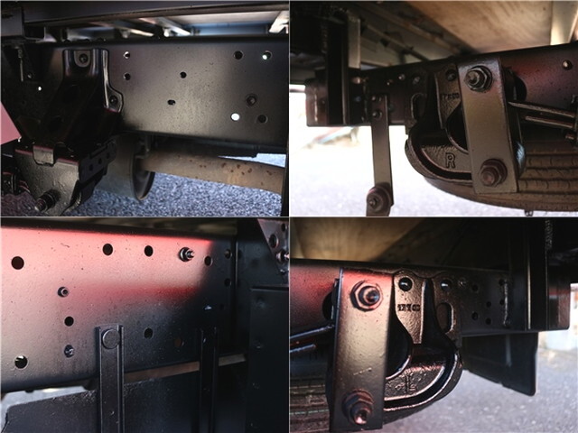 トヨタトヨエース平ボディ小型（2t・3t）[写真12]