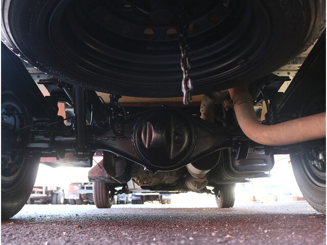 トヨタトヨエース平ボディ小型（2t・3t）[写真20]