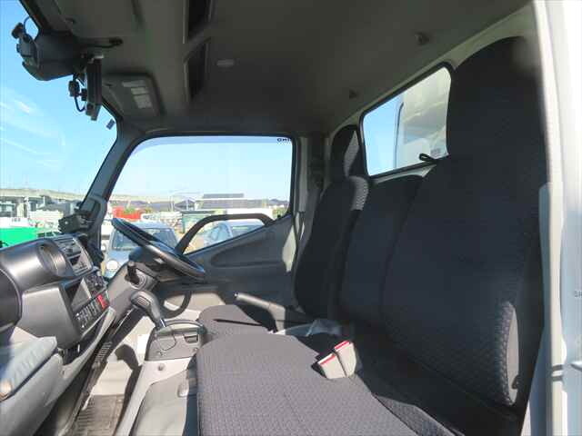 日野デュトロパッカー車（塵芥車）小型（2t・3t）[写真27]