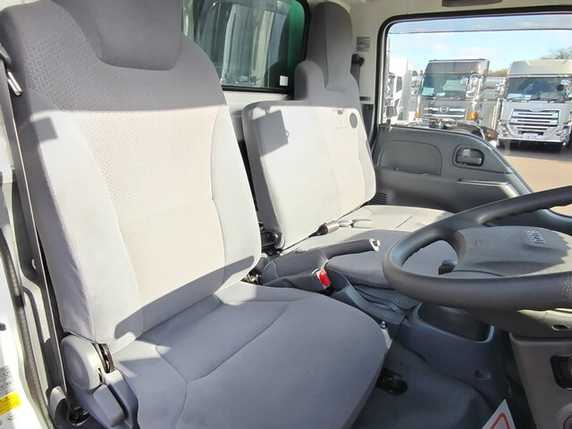 いすゞエルフ幌車小型（2t・3t）[写真19]