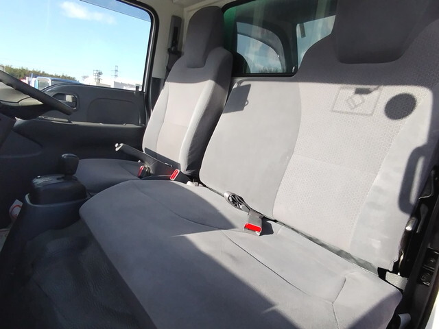 いすゞエルフ幌車小型（2t・3t）[写真20]