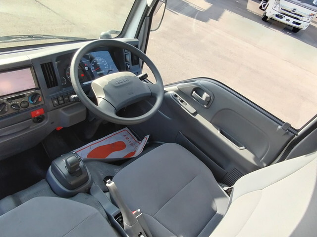 いすゞエルフ幌車小型（2t・3t）[写真21]