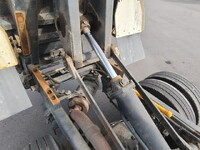 三菱ふそうキャンターダンプ小型（2t・3t）[写真11]