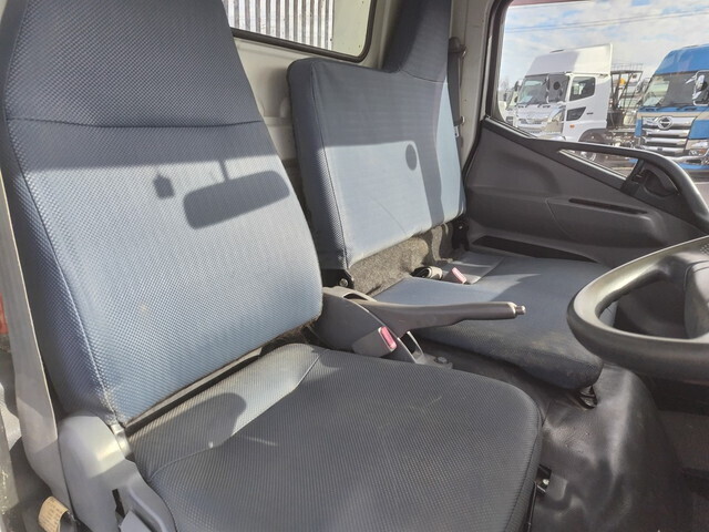 三菱ふそうキャンターダンプ小型（2t・3t）[写真22]