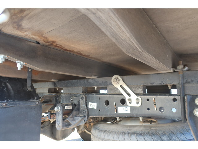 いすゞエルフ平ボディ小型（2t・3t）[写真16]