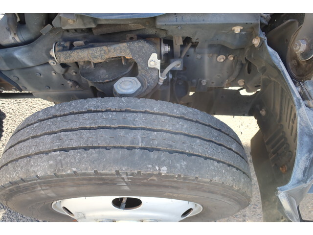 いすゞエルフ平ボディ小型（2t・3t）[写真21]