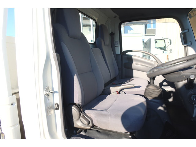 いすゞエルフ平ボディ小型（2t・3t）[写真30]