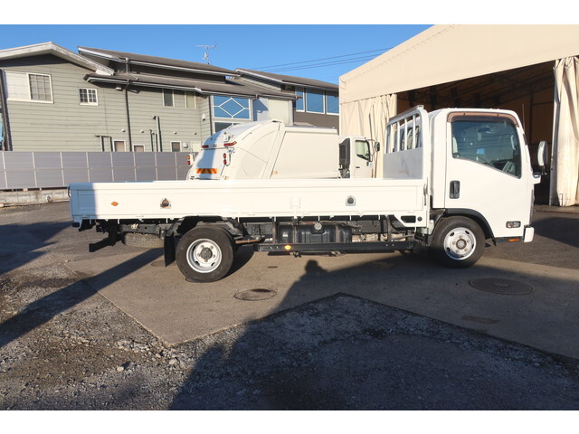 いすゞエルフ平ボディ小型（2t・3t）[写真06]