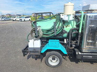 マツダボンゴバキュームカー小型（2t・3t）[写真08]