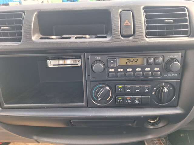 マツダボンゴバキュームカー小型（2t・3t）[写真08]