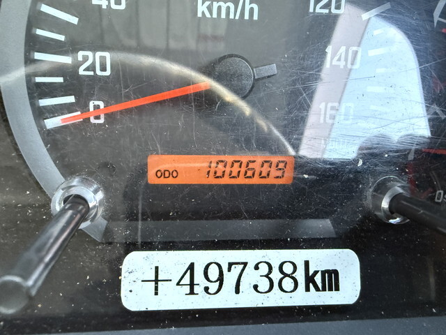 いすゞフォワードアルミウイング中型（4t）[写真37]