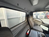 いすゞフォワードアルミウイング中型（4t）[写真39]