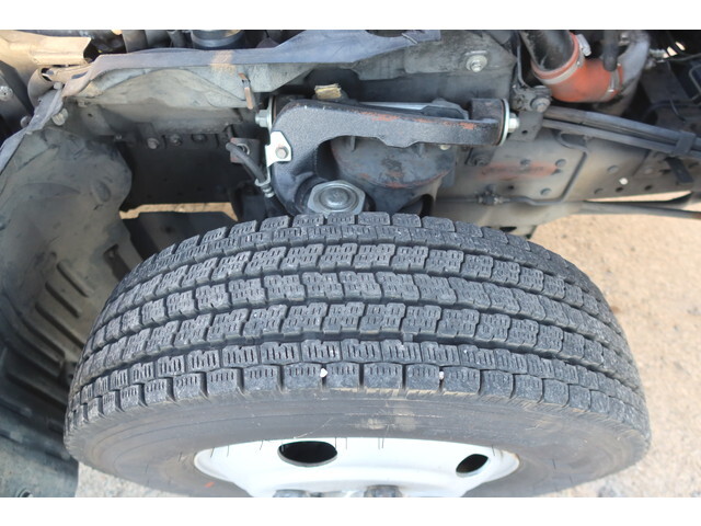 いすゞエルフパッカー車（塵芥車）小型（2t・3t）[写真22]