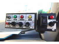 いすゞエルフパッカー車（塵芥車）小型（2t・3t）[写真31]